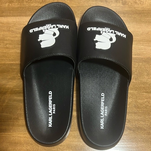 Karl Lagerfeld Pool Slides - Picture 7 of 8